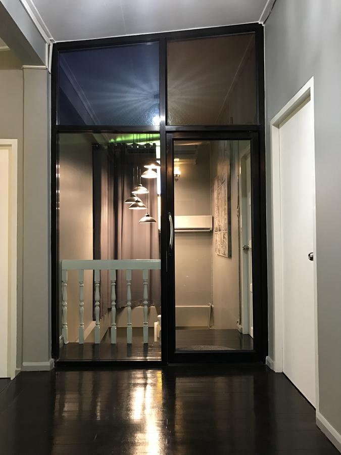 Add Home Hostel Vipavadee 42 Bangkok Esterno foto